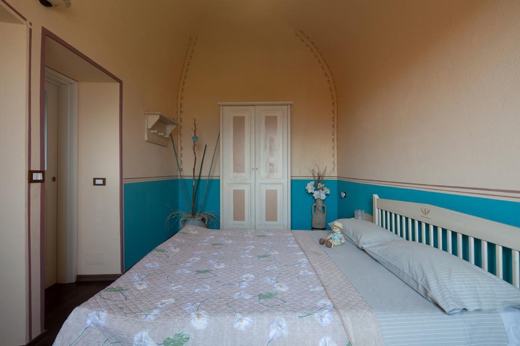 B&B La Pulce Dorata Mulazzo Bagian luar foto